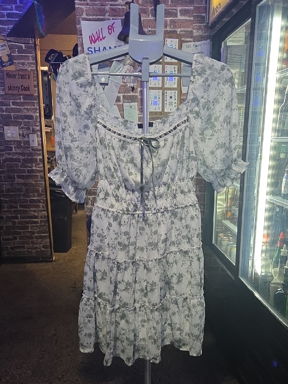 Trixxi White and Light Green Floral Puff Sleeve Tiered Midi Dress